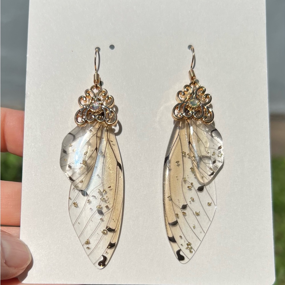 - Acrylic Fairy Wing Earrings - Picture 6 of 6